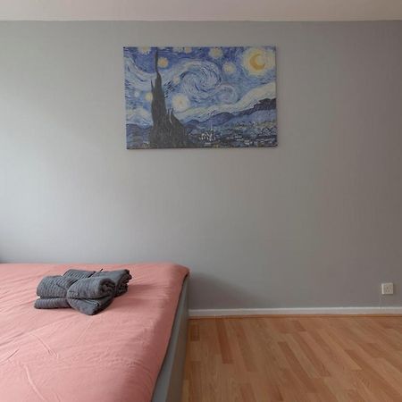 Lovely 2-Bed 20 Mins To Central London Eksteriør bilde