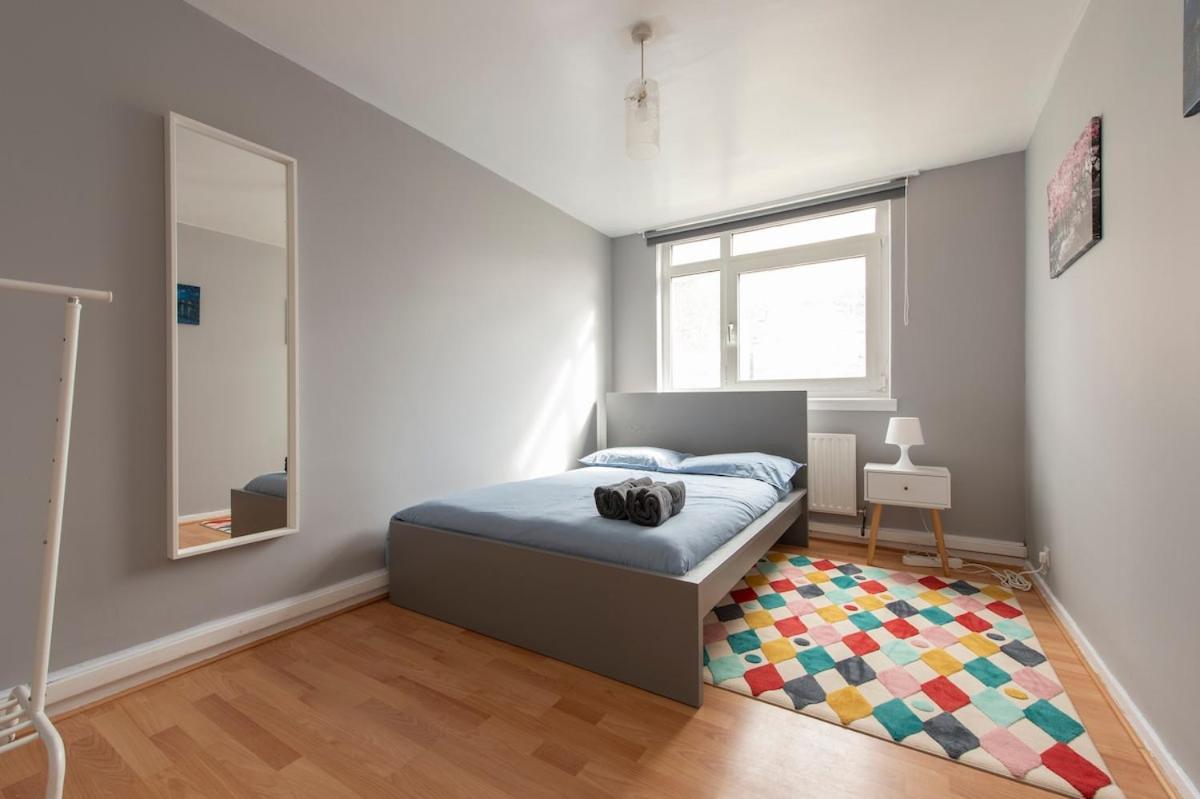 Lovely 2-Bed 20 Mins To Central London Eksteriør bilde