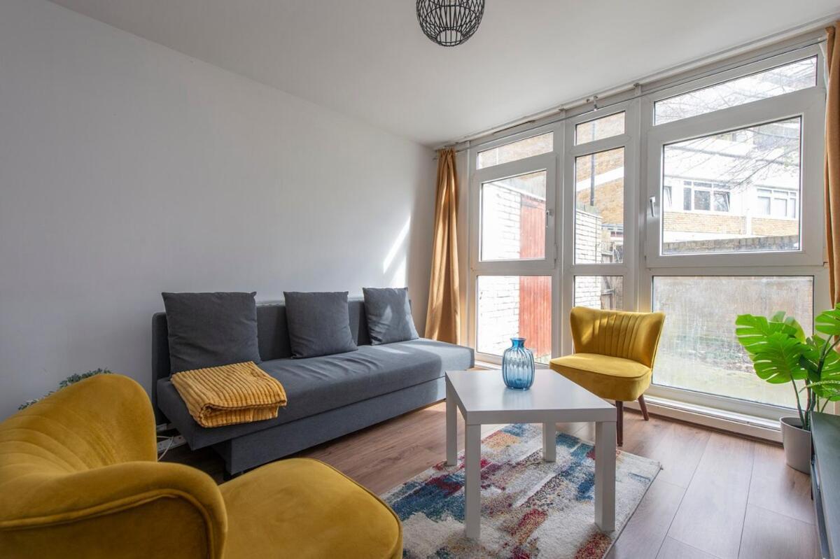 Lovely 2-Bed 20 Mins To Central London Eksteriør bilde